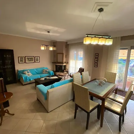 Cassiopeia Apartment *